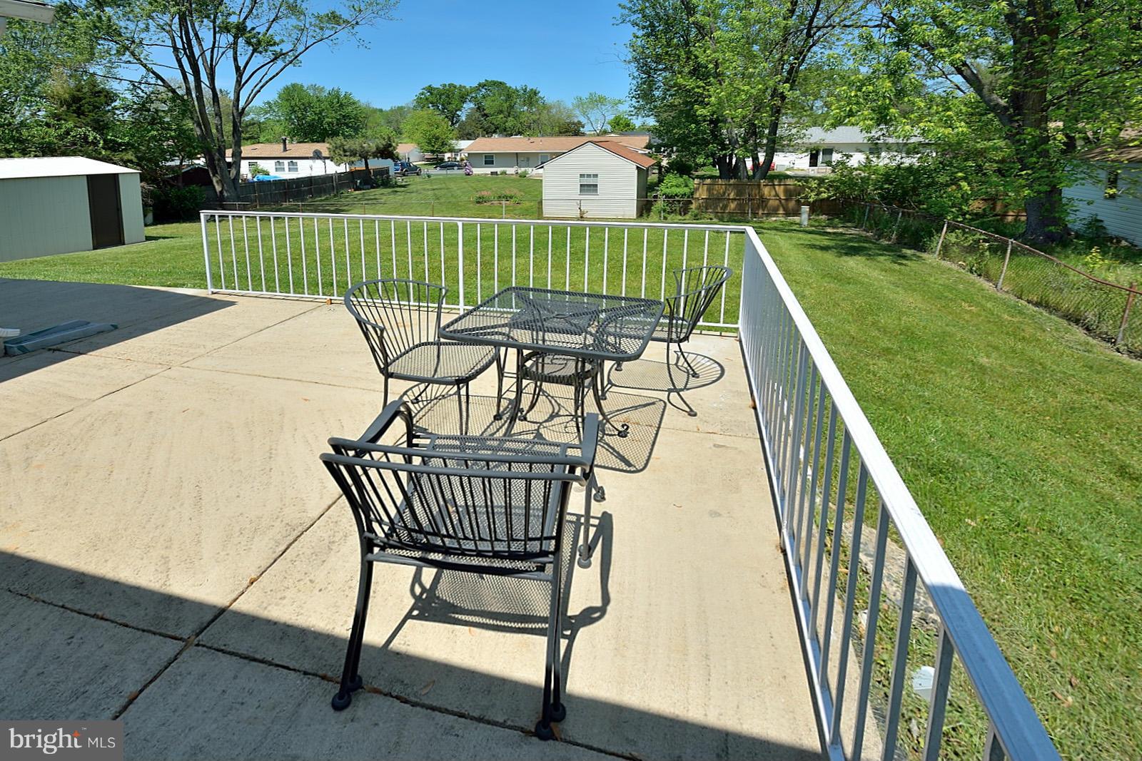 212 West Balsam Road Sterling, VA 20164 - Photo 22 of 26 Enjoy summer BBQ's!