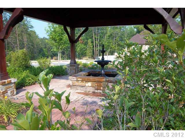 808 Harvest Pointe Drive, Unit 1315 Fort Mill, SC 29708 - Photo 4 of 5 Gallery Image 4