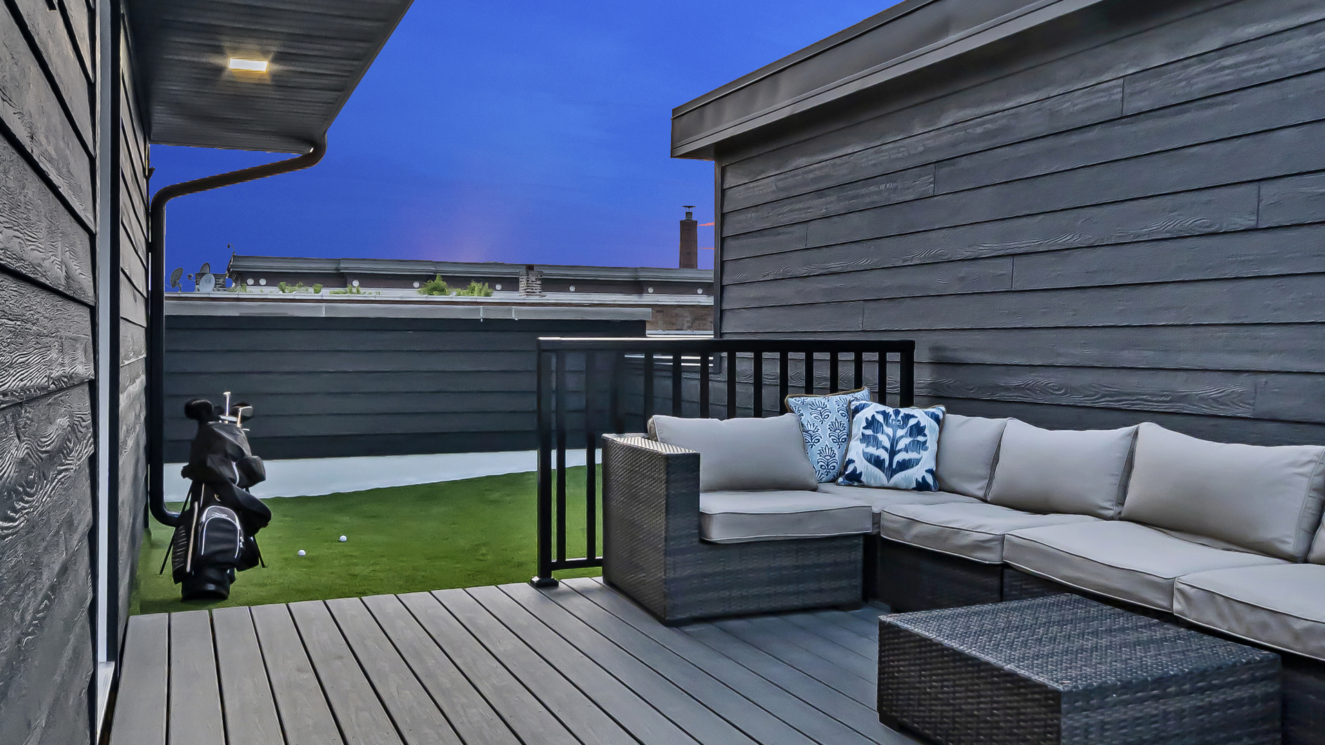 334 East Pershing Road Chicago, IL 60653 - Photo 27 of 42 a view of a couches in the deck
