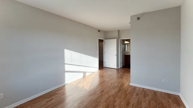 $2,650 | 100 North Hermitage Avenue, Unit 508, Chicago, IL 60612