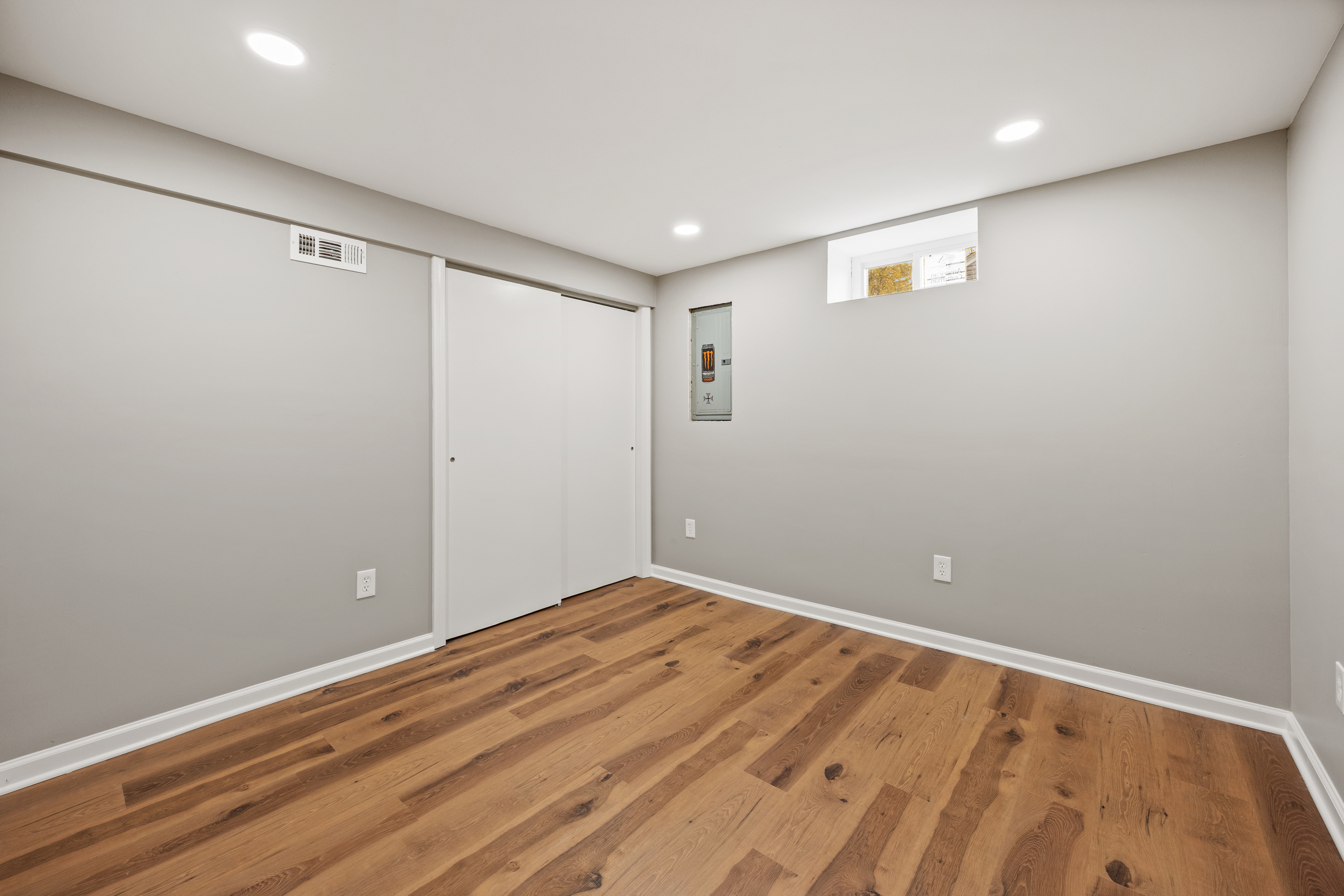 494 Woodtick Road Waterbury, CT 06705 - Photo 17 of 26