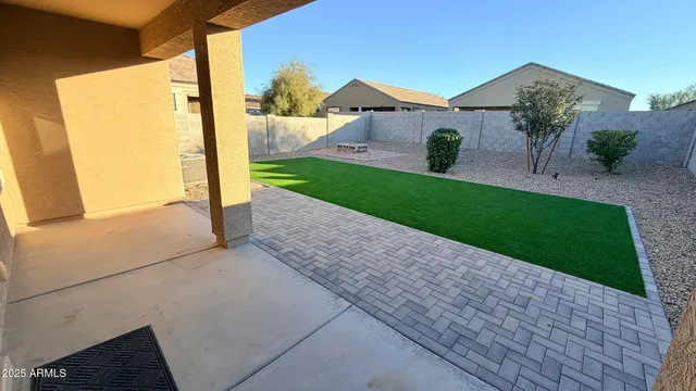 $1,600 | 36439 Pampoloma Avenue, Maricopa, AZ 85138