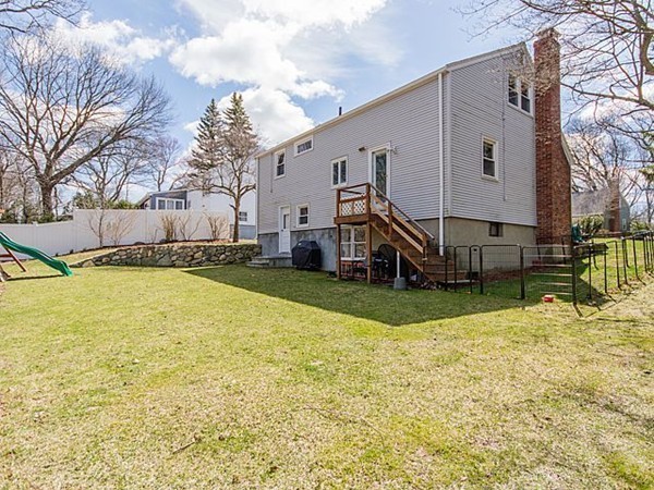 72 Kingston Road Waltham, MA 02451 - Photo 27 of 29 Gallery Image 27