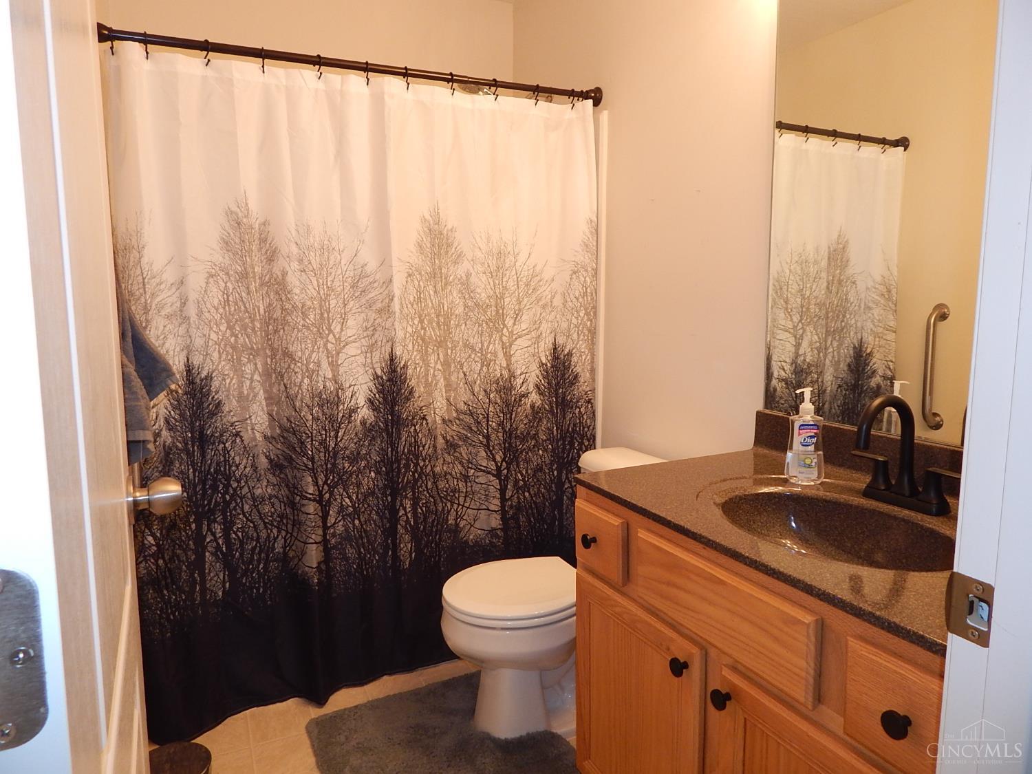 3414 North Bend Road, Unit 2 Cincinnati, OH 45247 - Photo 9 of 12 Gallery Image 9