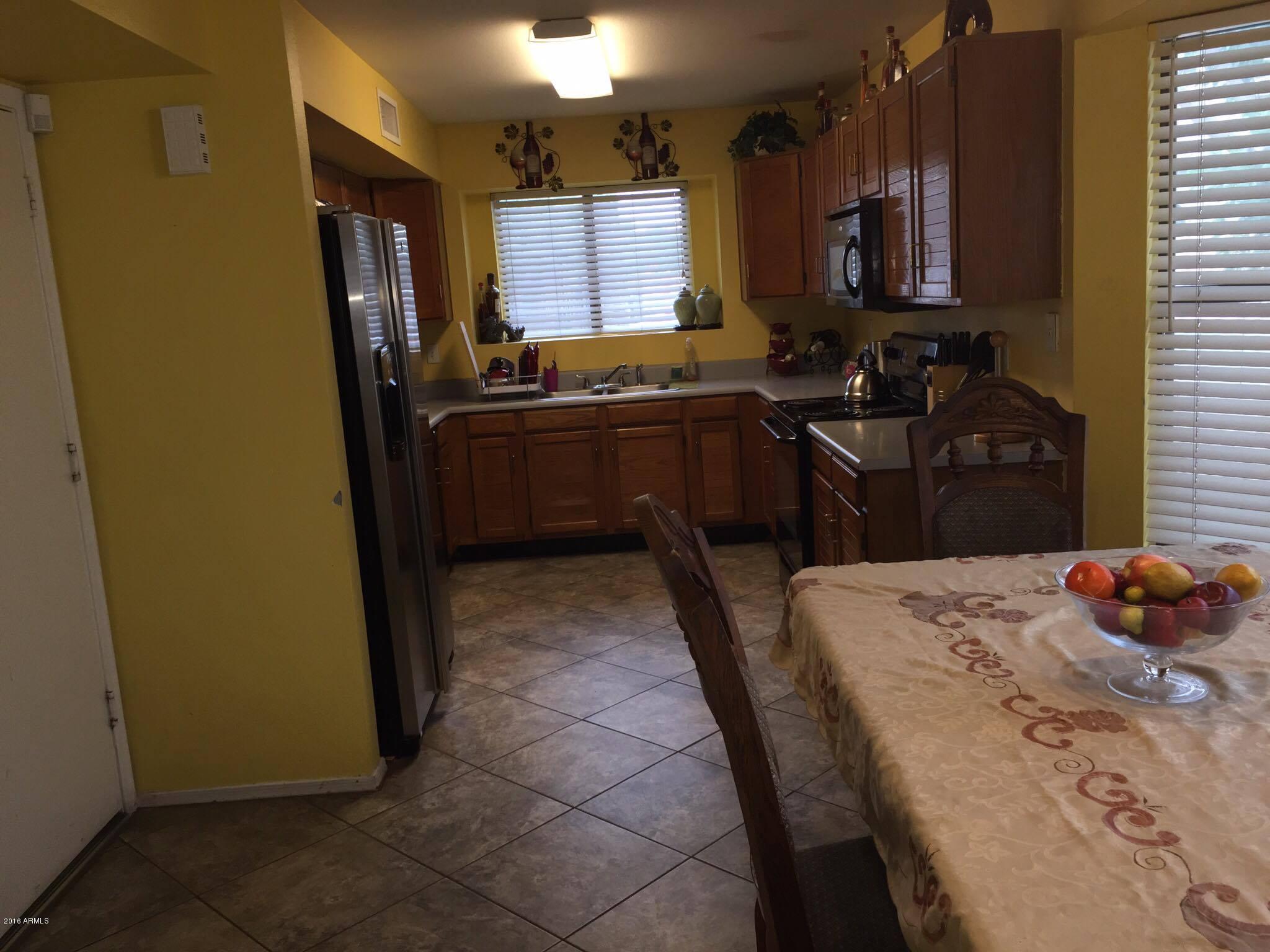 4011 North 87th Drive Phoenix, AZ 85037 - Photo 6 of 26 14522196_10153840259791319_1982328344_o