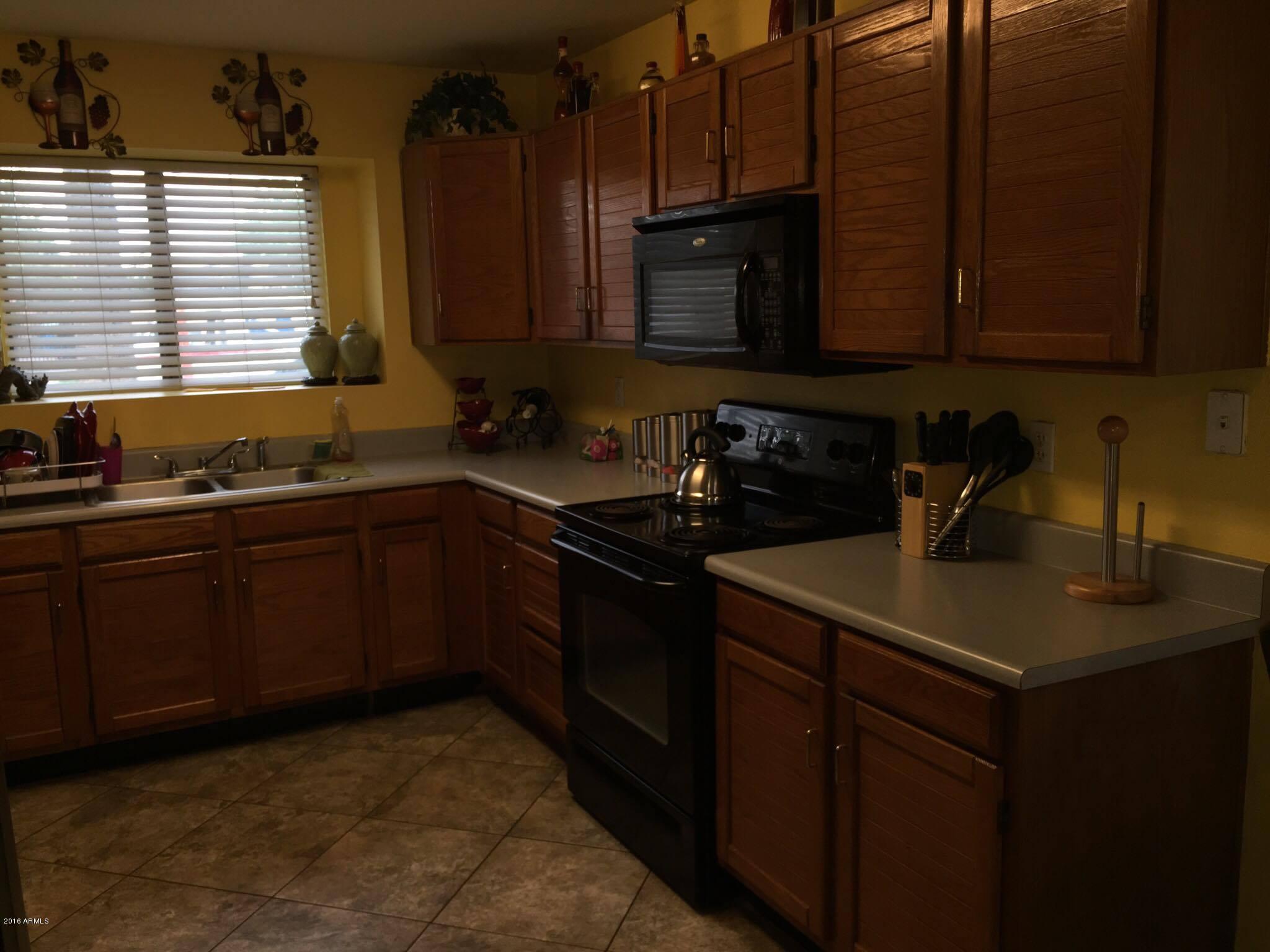 4011 North 87th Drive Phoenix, AZ 85037 - Photo 8 of 26 14537008_10153840259786319_654287858_o