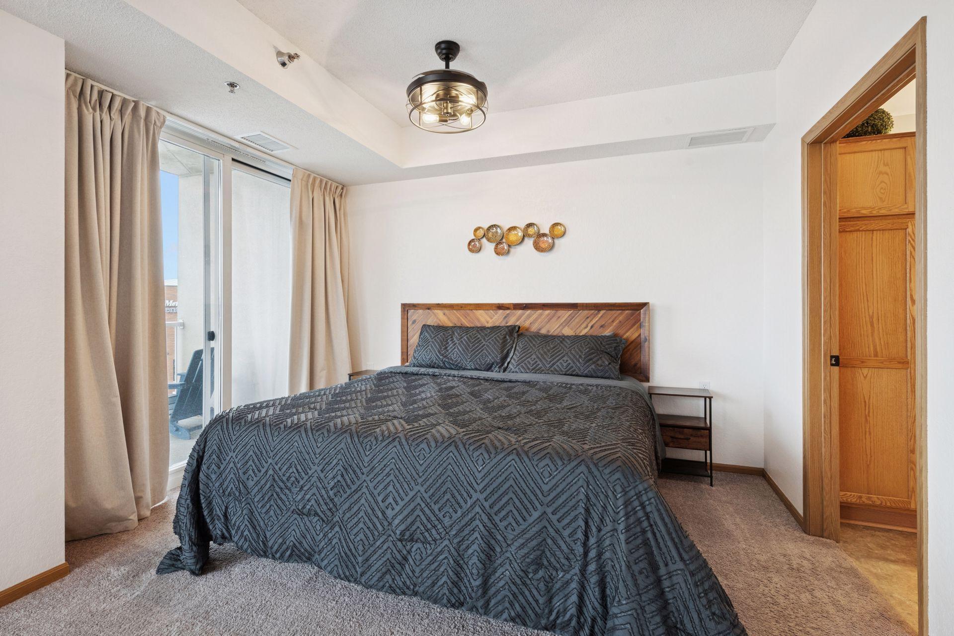 6600 Lyndale Avenue South, Unit 400 Richfield, MN 55423 - Photo 14 of 36