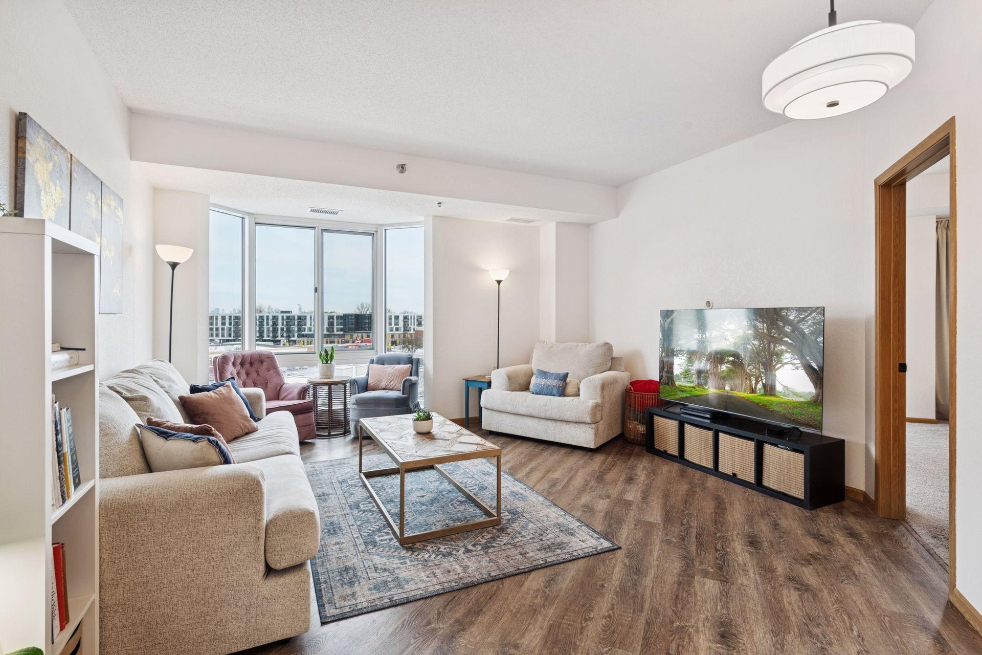 6600 Lyndale Avenue South, Unit 400 Richfield, MN 55423 - Photo 10 of 36