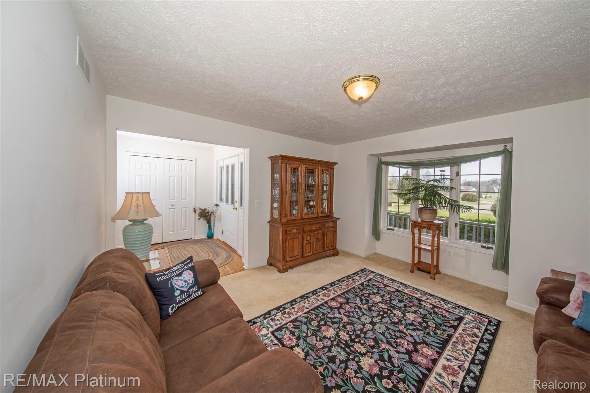 2500 Ridgewood Drive Howell, MI 48843 - Photo 7 of 31 Den or Formal Dining