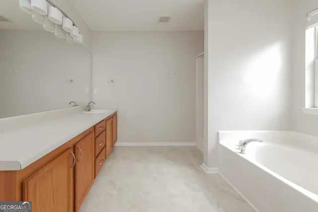 $2,360 | 408 Parkside Way, McDonough, GA 30253