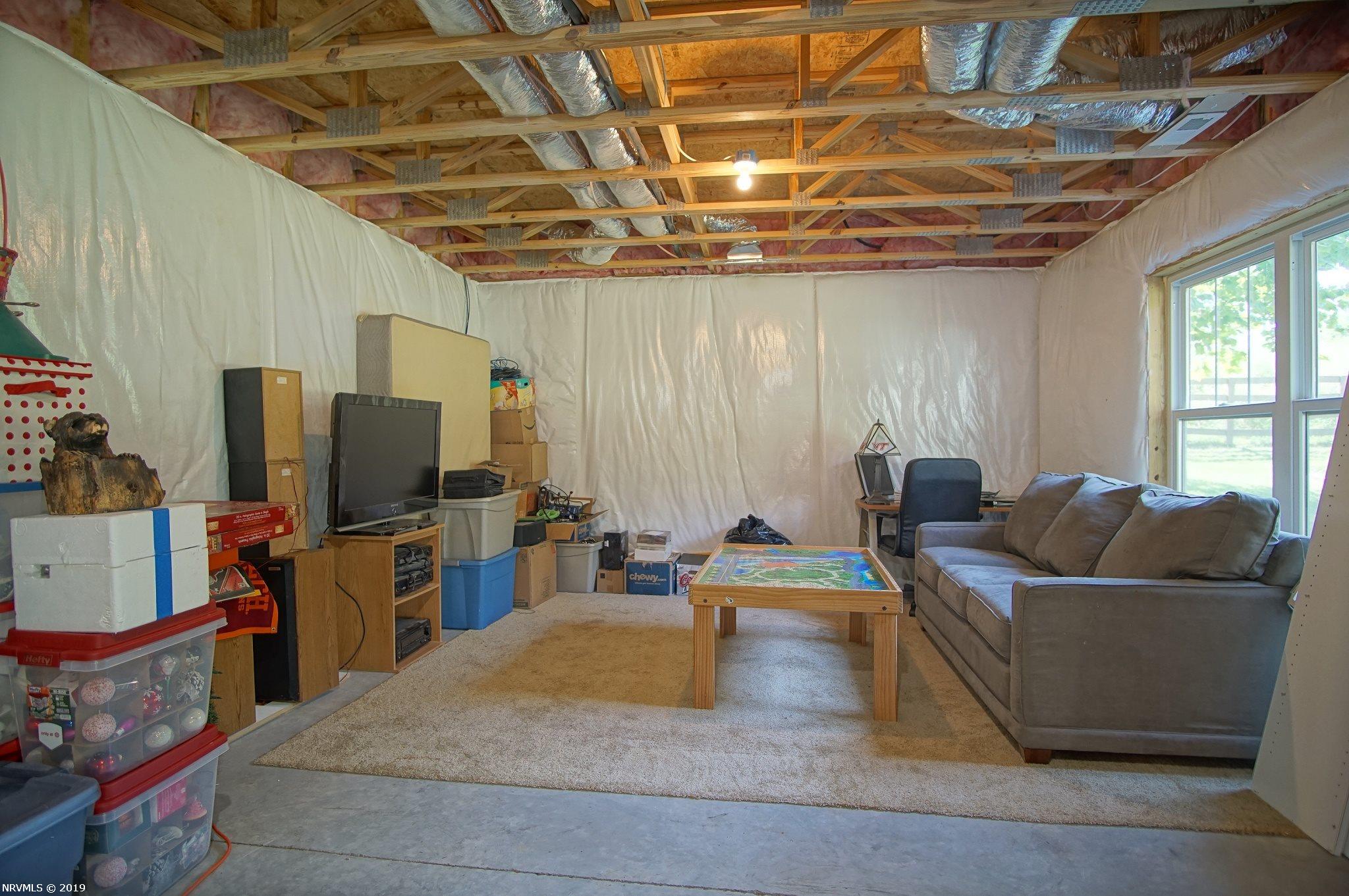 1913 Shadow Lake Road Blacksburg, VA 24060 - Photo 48 of 61 Gallery Image 48