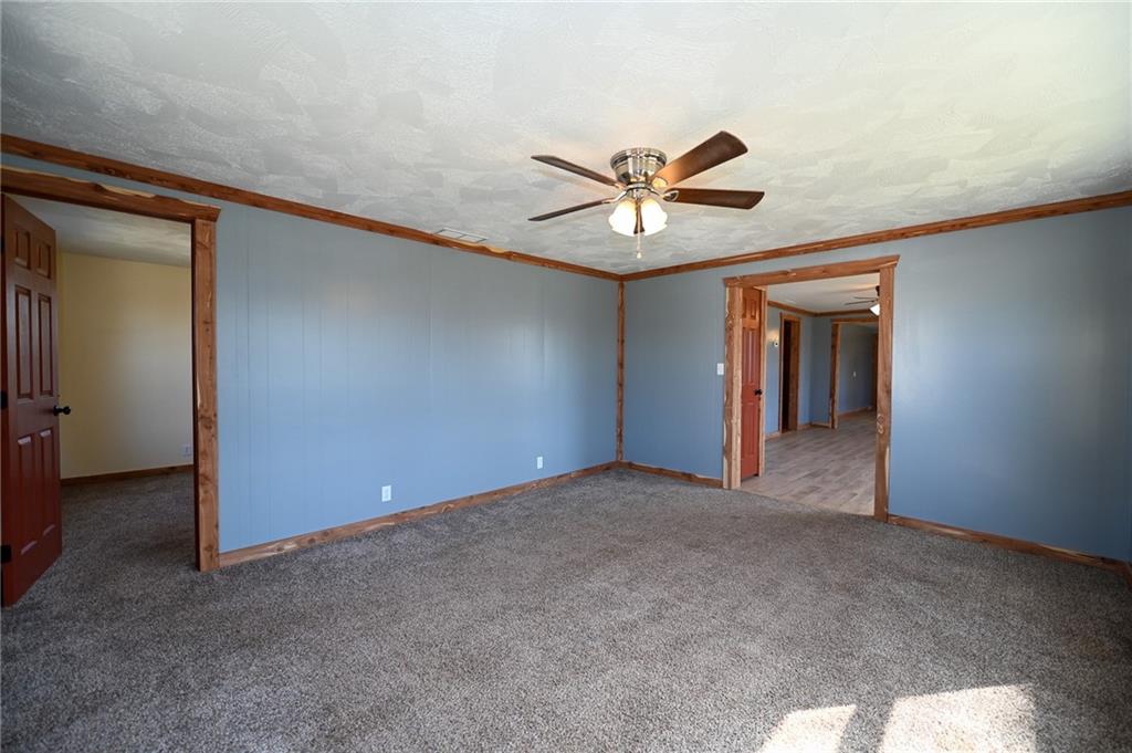 1875 East 166 Road El Dorado Springs, MO 64744 - Photo 17 of 27