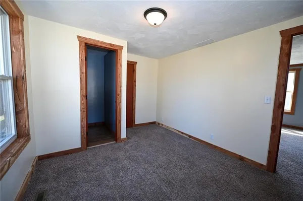 $179,000 | 1875 East 166 Road, El Dorado Springs, MO 64744