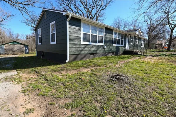 $179,000 | 1875 East 166 Road, El Dorado Springs, MO 64744