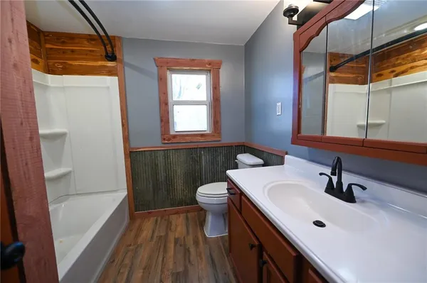 $179,000 | 1875 East 166 Road, El Dorado Springs, MO 64744