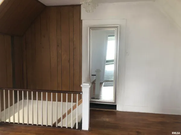 $124,900 | 101 West Oak Street, Broadwell, IL 62634