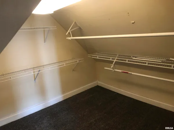 $124,900 | 101 West Oak Street, Broadwell, IL 62634