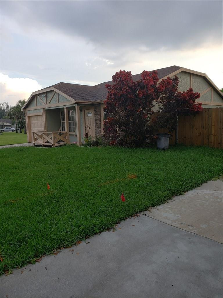22877 Chrysler Drive Boca Raton, FL 33428 - Photo 3 of 10 Photo 3