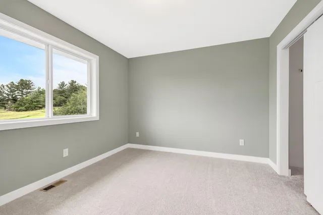 $2,295 | 325 Aspen Drive, Somerset, WI 54025