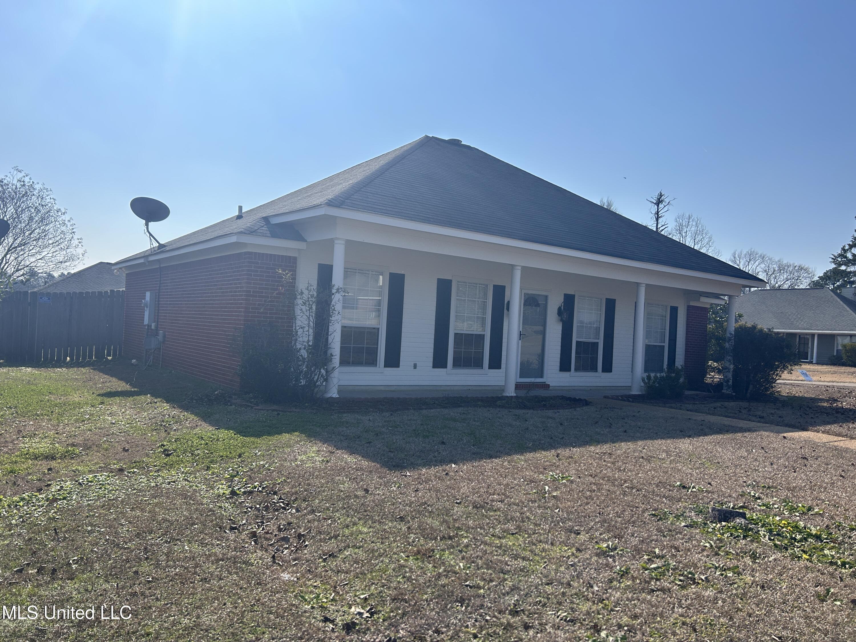 250 August Drive Brandon, MS 39042 - Photo 15 of 16 IMG_8716