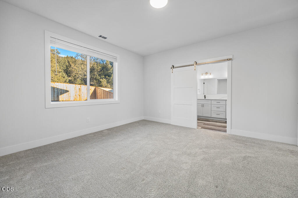 1161 West Ridge Drive, Unit 146 Klamath Falls, OR 97601 - Photo 12 of 24