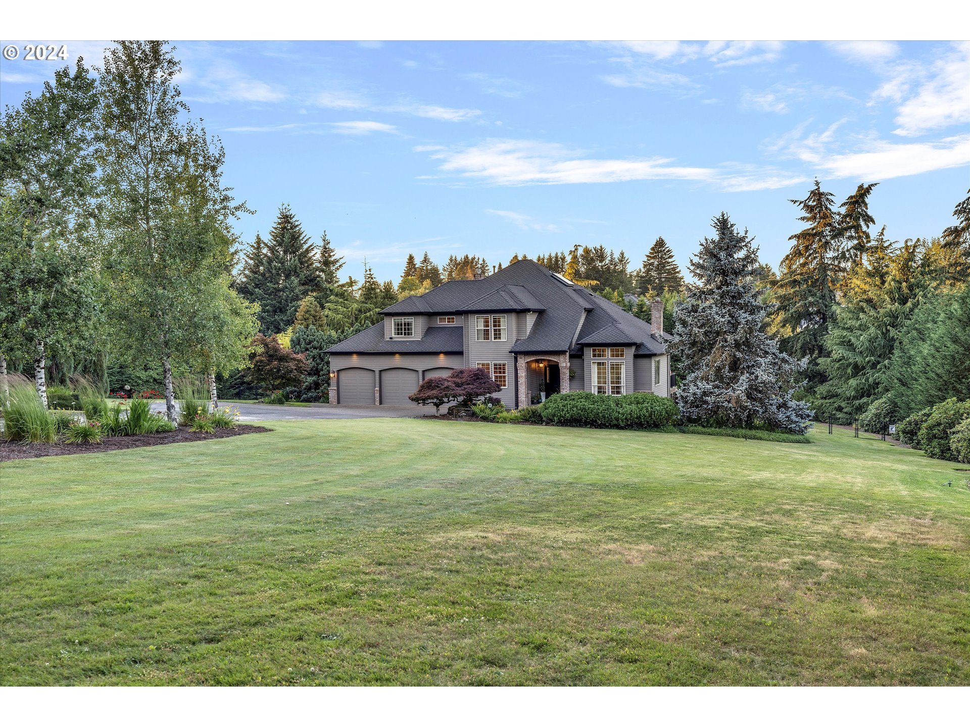 14301 Southeast Aldridge Road Happy Valley, OR 97086 - Photo 3 of 48 Gallery Image 3
