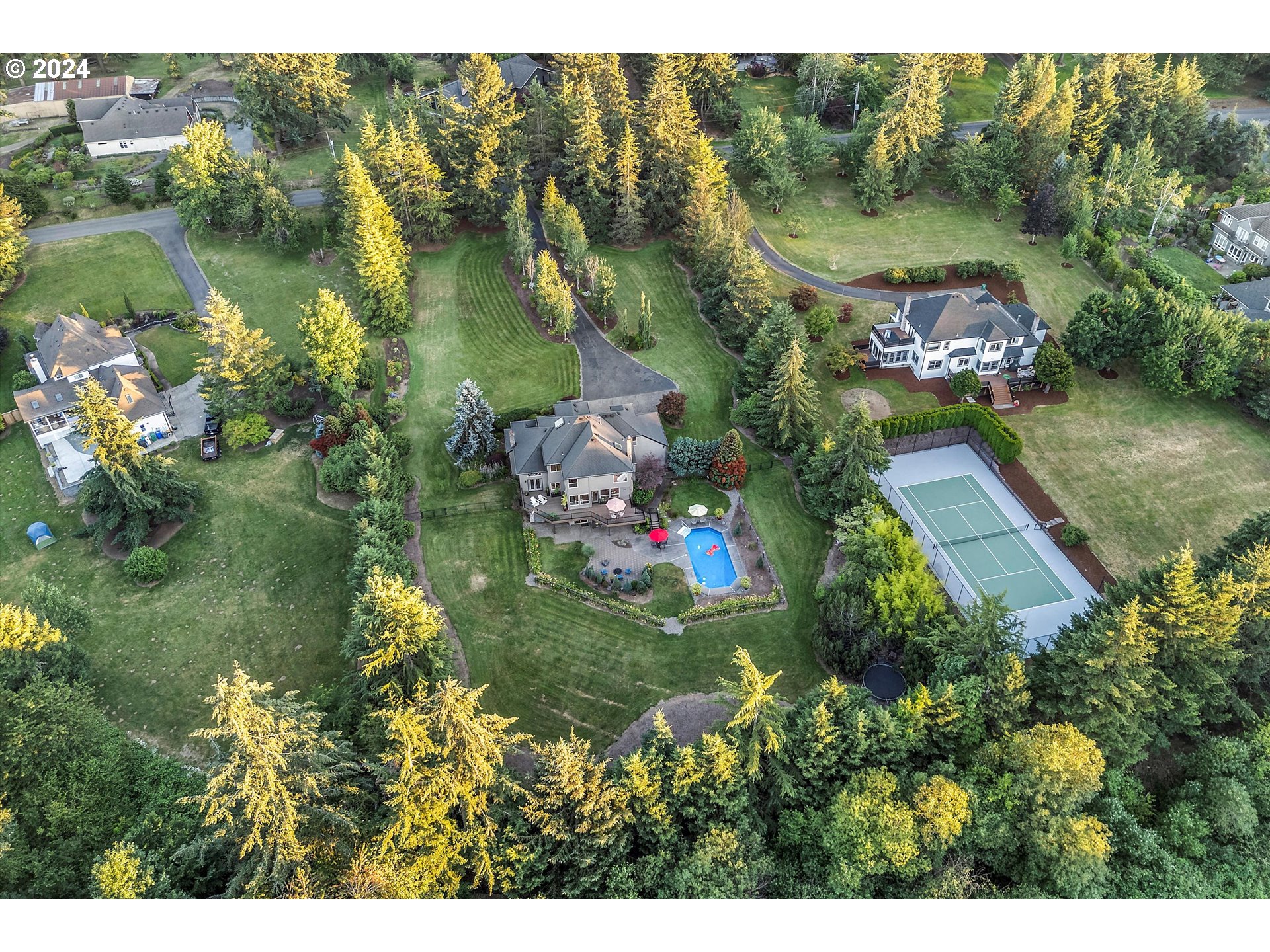 14301 Southeast Aldridge Road Happy Valley, OR 97086 - Photo 46 of 48 Gallery Image 46