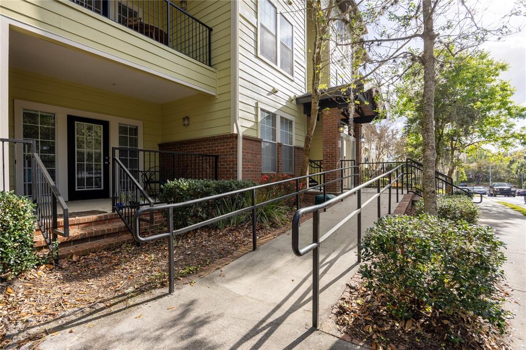 1245 Southwest 9th Road, Unit 202 Gainesville, FL 32601 - Photo 4 of 25