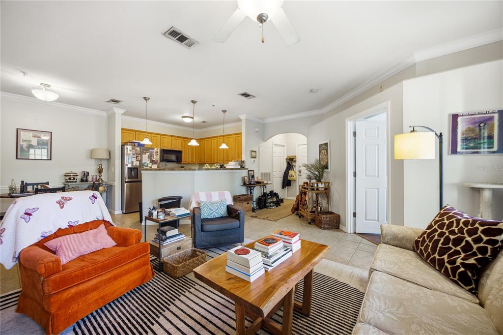 1245 Southwest 9th Road, Unit 202 Gainesville, FL 32601 - Photo 8 of 25