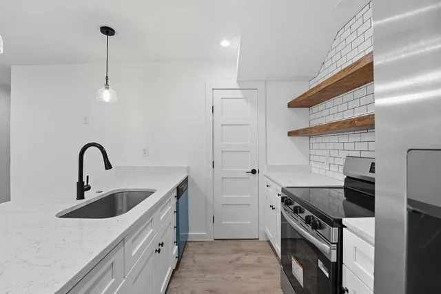 $175,000 | 2124 Burton Drive, Unit 133, Austin, TX 78741