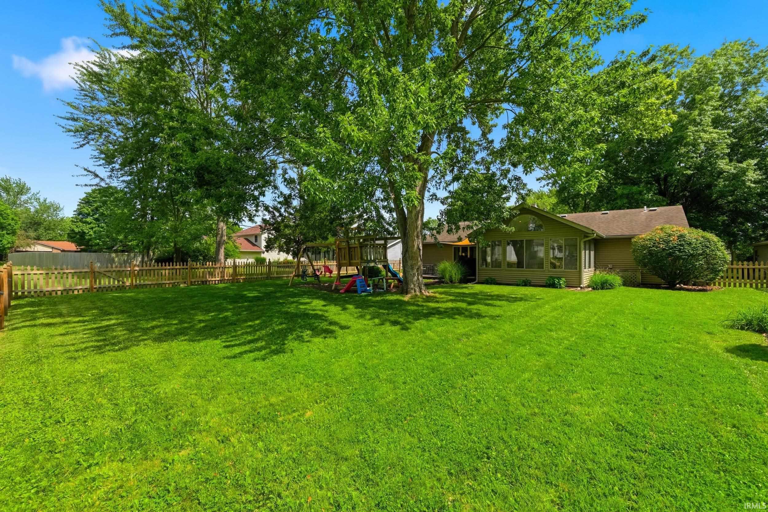 6335 Tanbark Trail Fort Wayne, IN 46835 - Photo 42 of 44