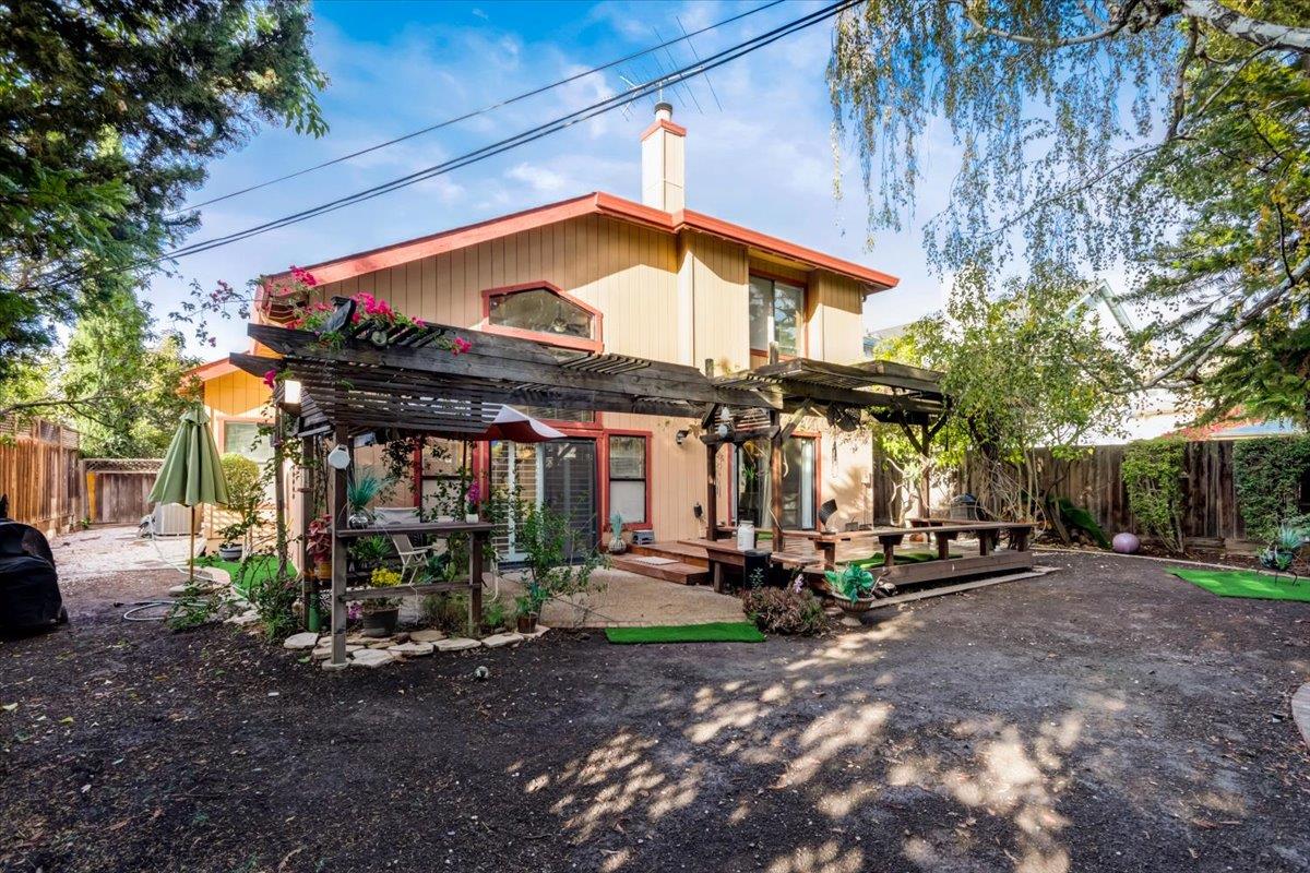 952 Corbel Common Fremont, CA 94539 - Photo 39 of 50 a view of a bike storage in a backyard