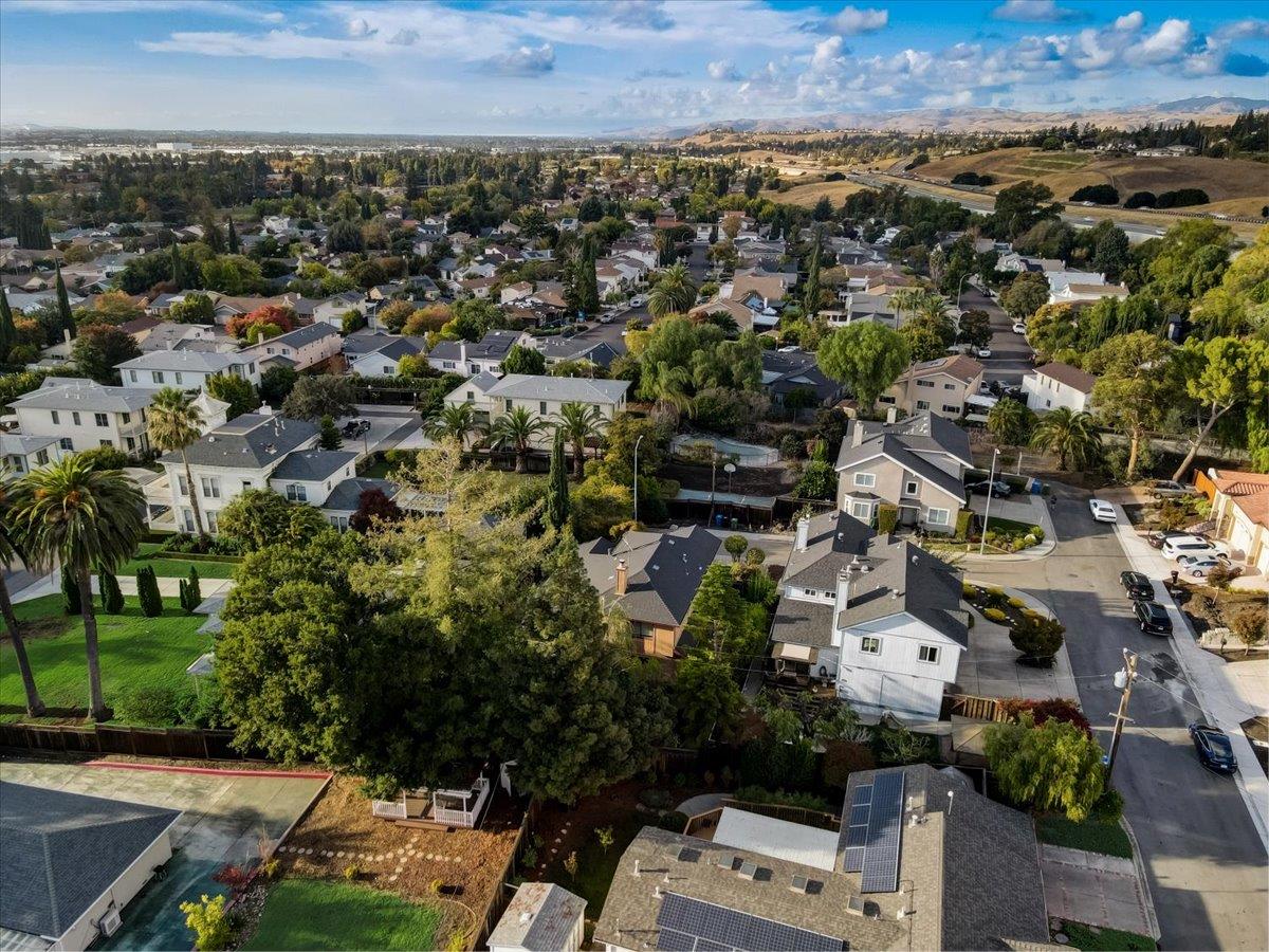 952 Corbel Common Fremont, CA 94539 - Photo 48 of 50 an aerial view of multiple house