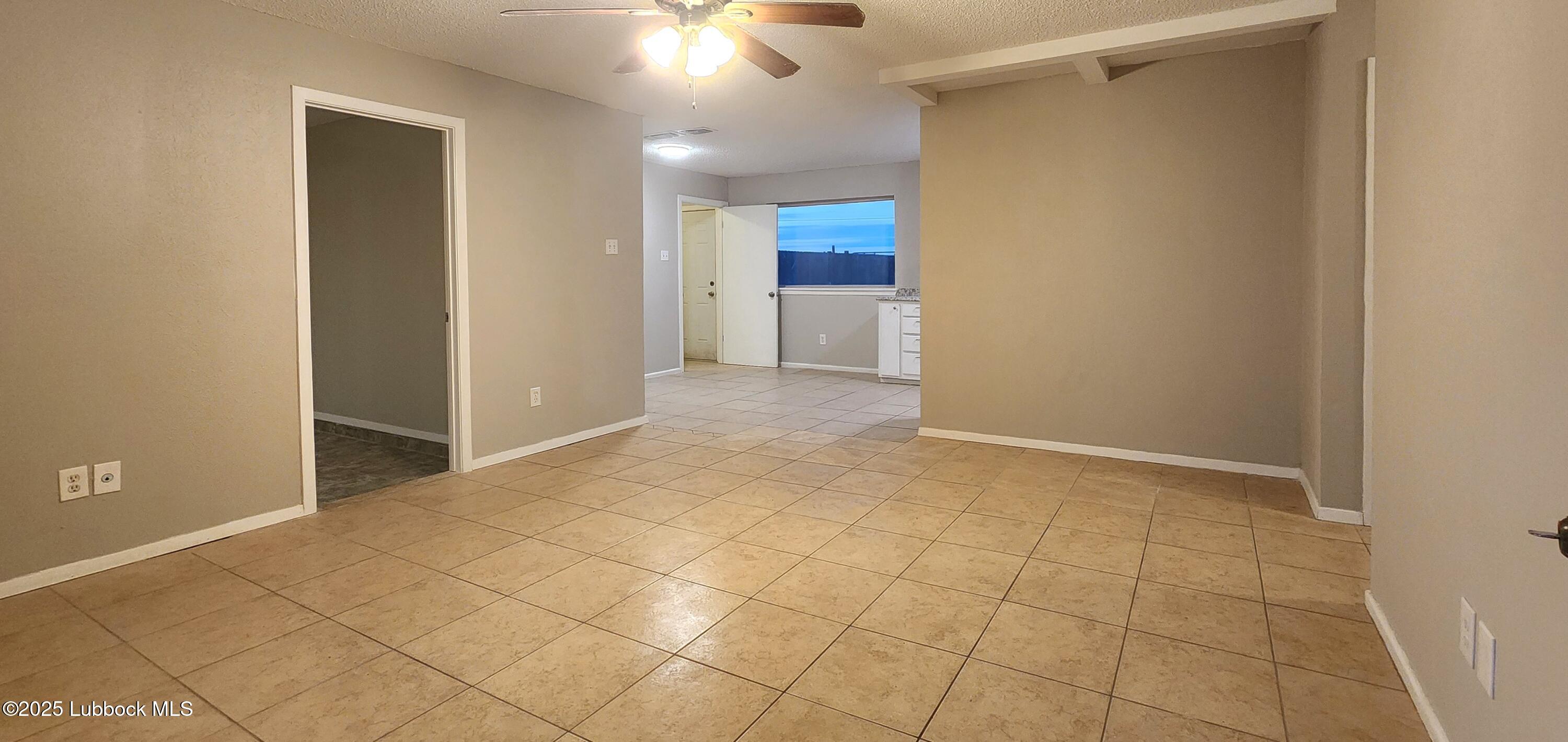 4530 Marshall Street Lubbock, TX 79416 - Photo 3 of 20 20250113_181347