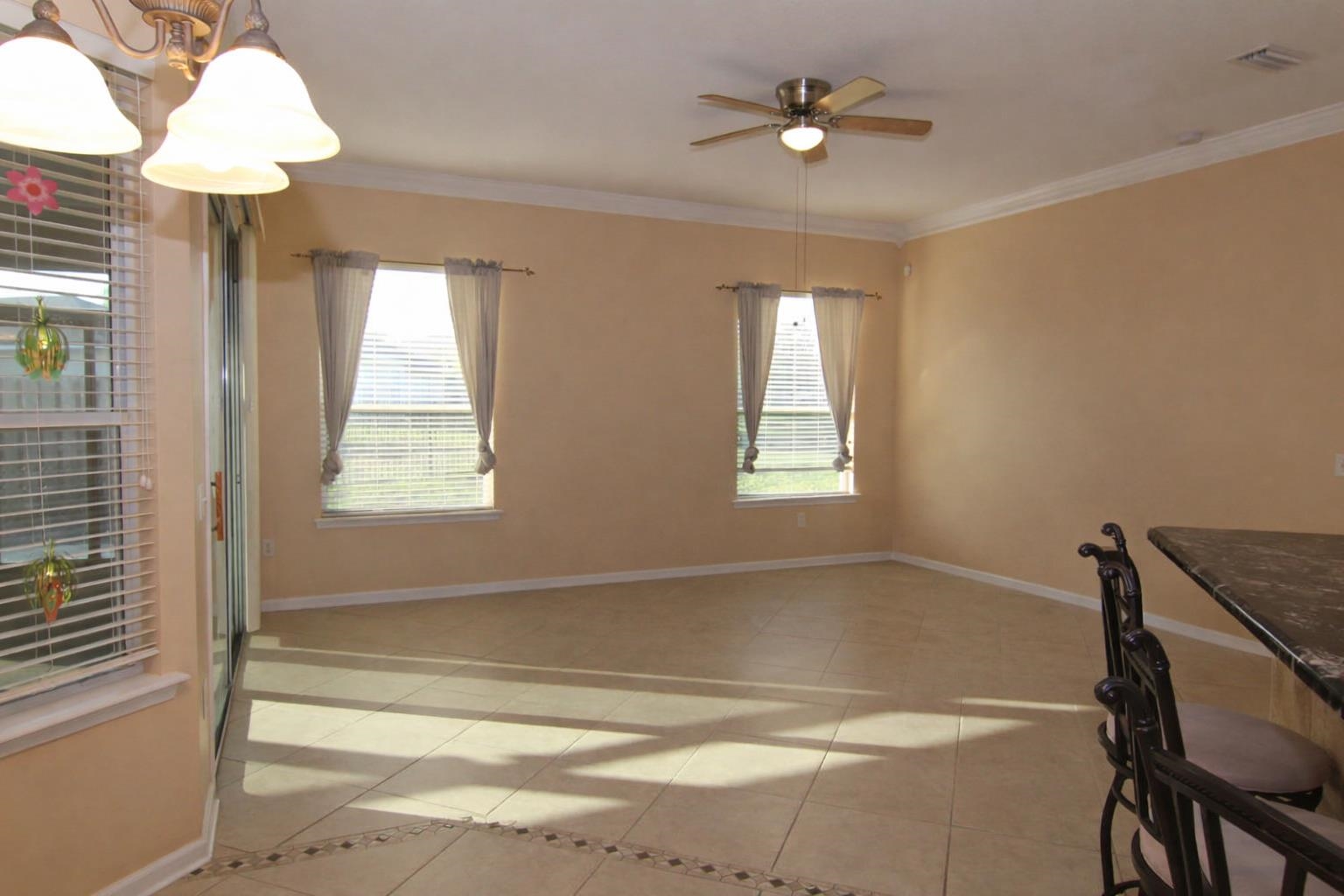 212 Whisper Ridge Drive St. Augustine, FL 32092 - Photo 12 of 33 Clear