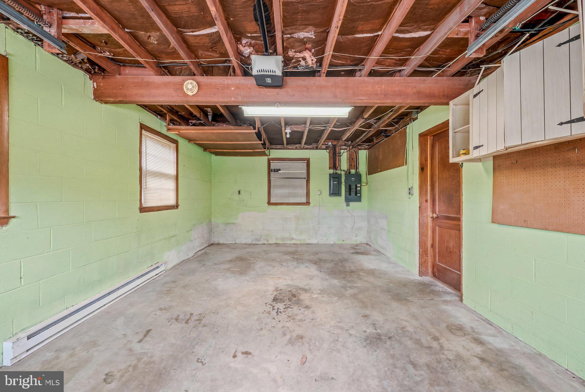 381 Grove Heights Road Berkeley Springs, WV 25411 - Photo 27 of 48 Garage