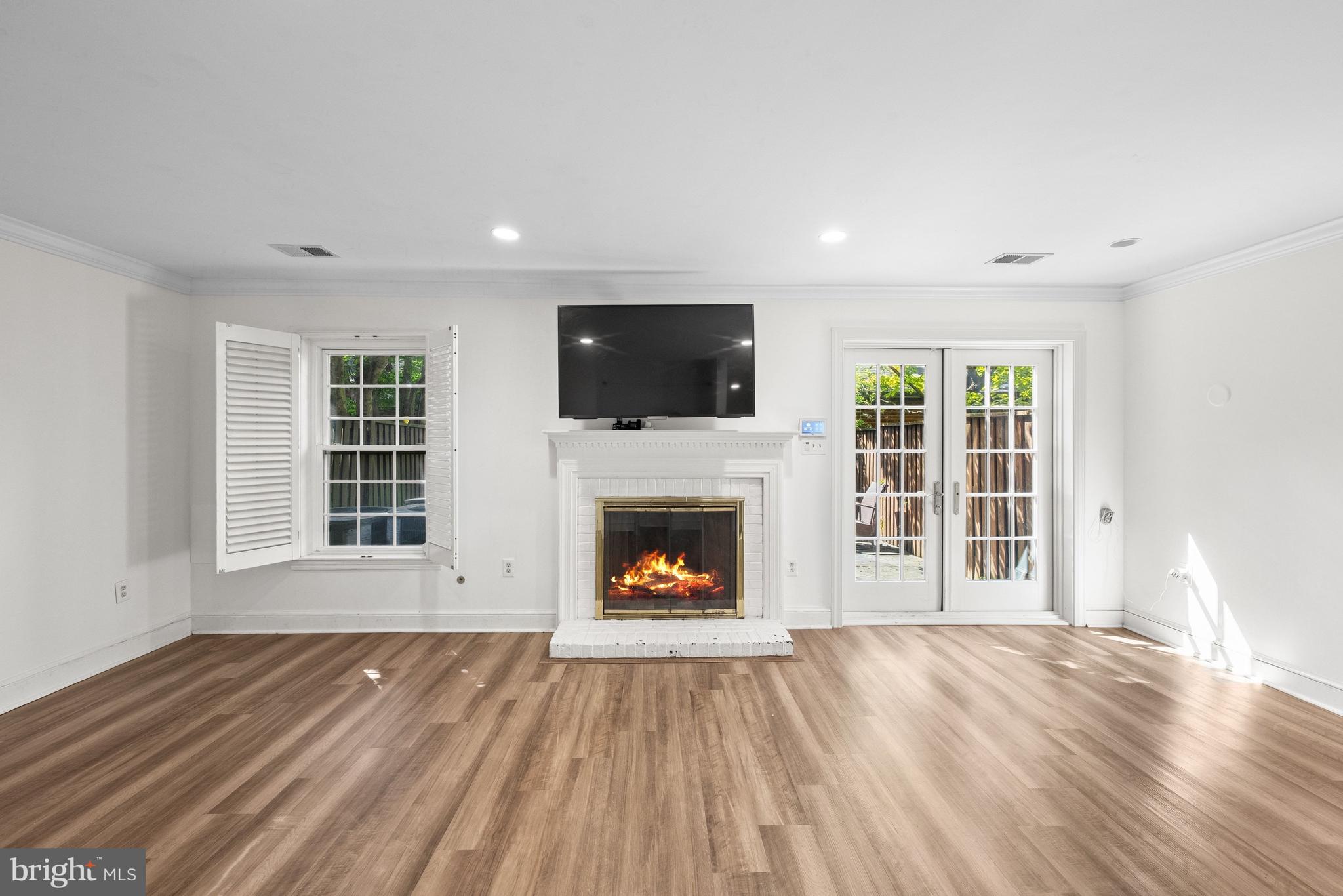 3545 Winfield Lane Northwest Washington, DC 20007 - Photo 27 of 35 Gallery Image 27