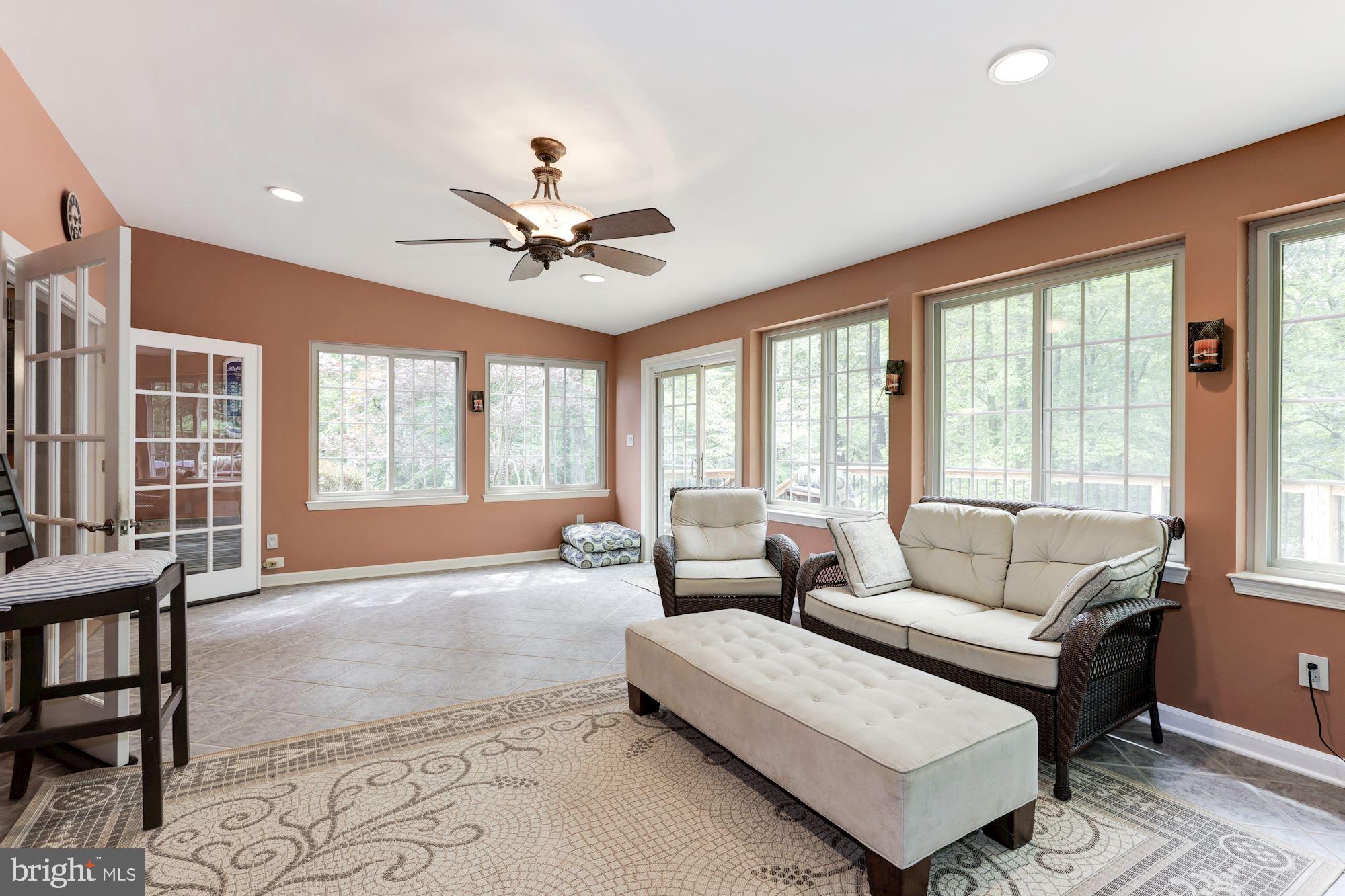 4528 Gilbertson Road Fairfax, VA 22032 - Photo 13 of 31