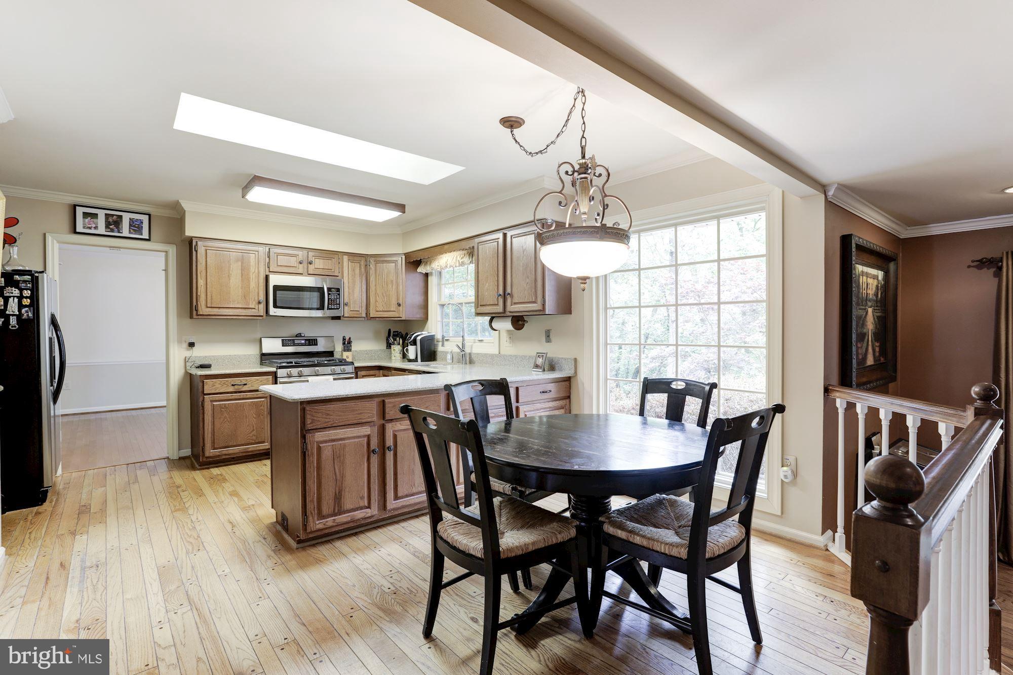 4528 Gilbertson Road Fairfax, VA 22032 - Photo 9 of 31