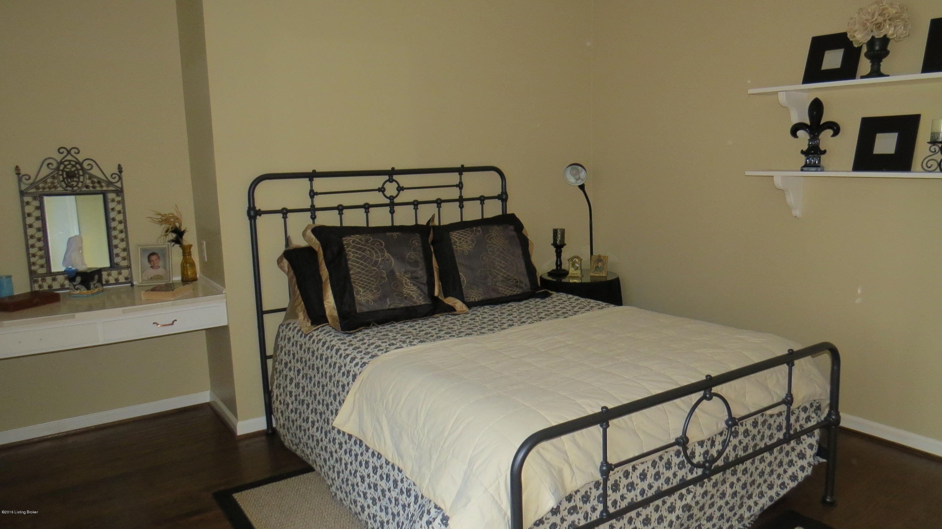 305 South Chadwick Road Louisville, KY 40222 - Photo 29 of 33 IMG_0035