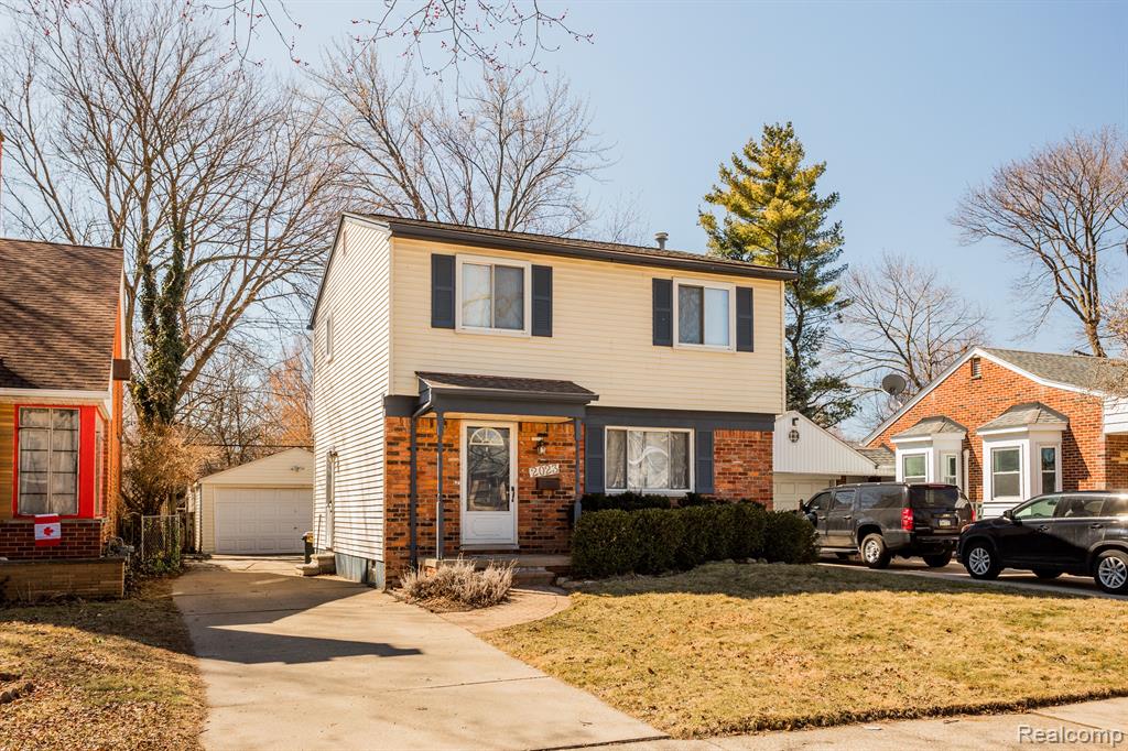 2023 Hampton Road Grosse Pointe Woods, MI 48236 - Photo 33 of 33