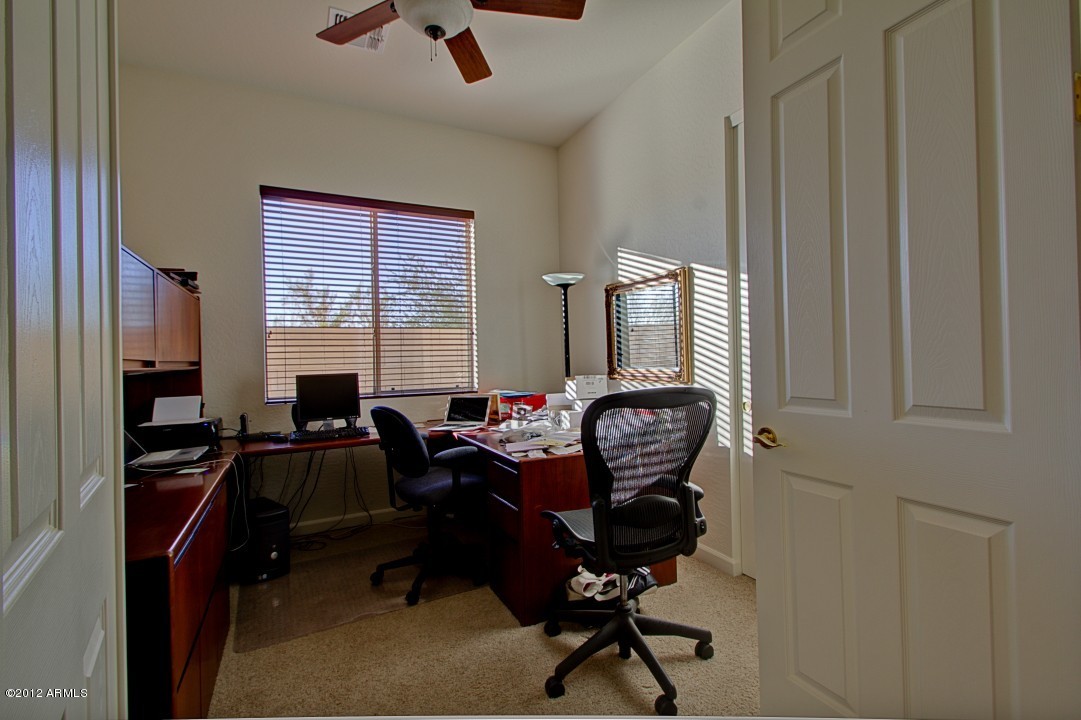 2217 West Eagle Feather Road Phoenix, AZ 85085 - Photo 14 of 34 Eagle Feather (16)