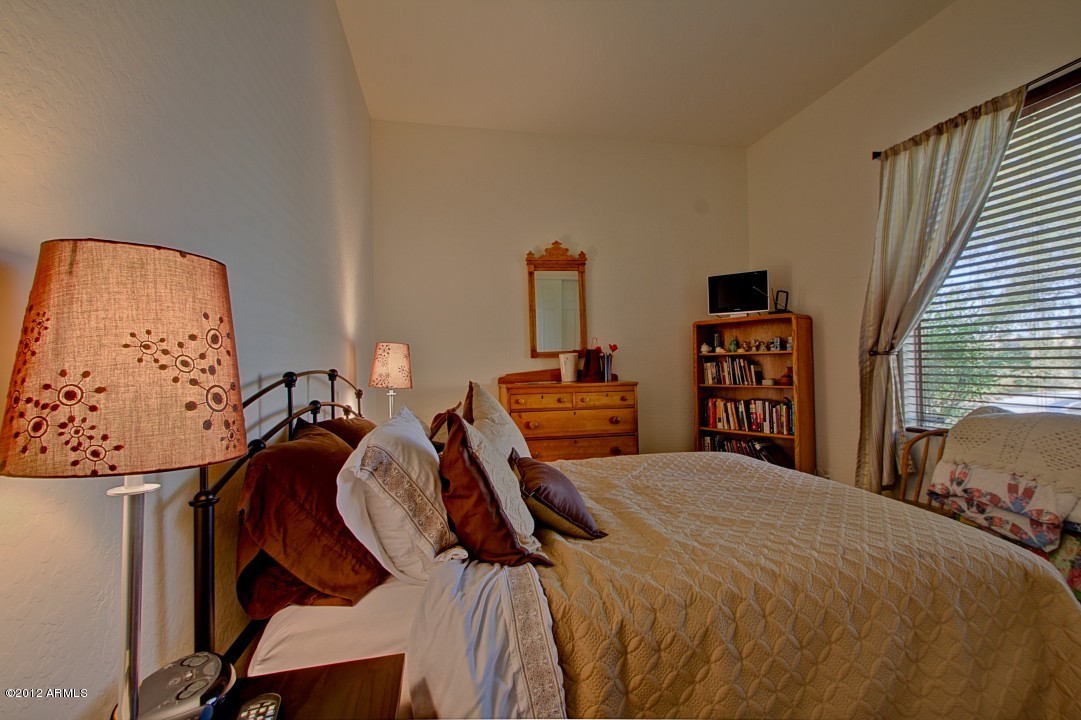 2217 West Eagle Feather Road Phoenix, AZ 85085 - Photo 16 of 34 Eagle Feather (18)