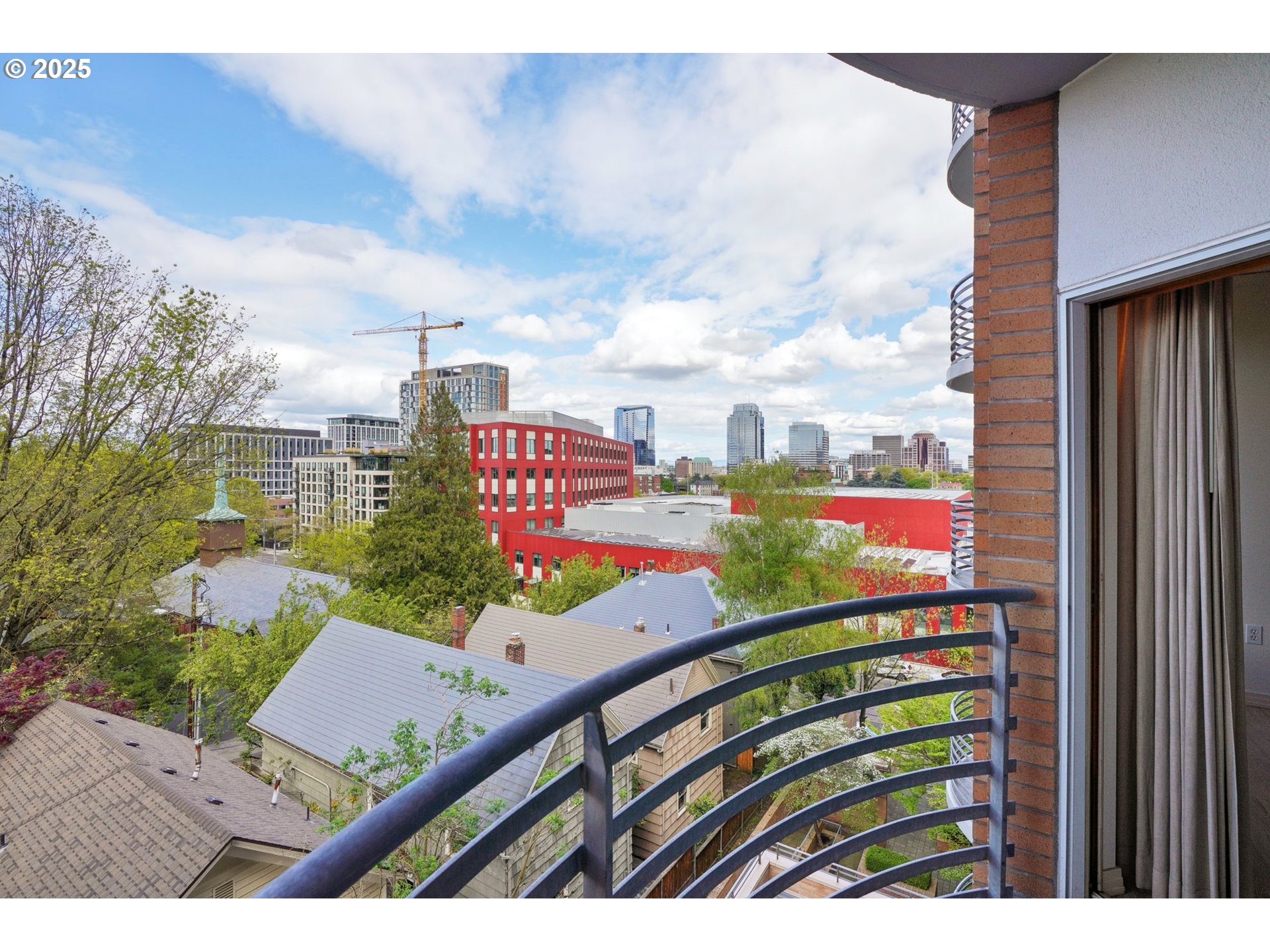 1132 Southwest 19th Avenue, Unit 512 Portland, OR 97205 - Photo 27 of 34