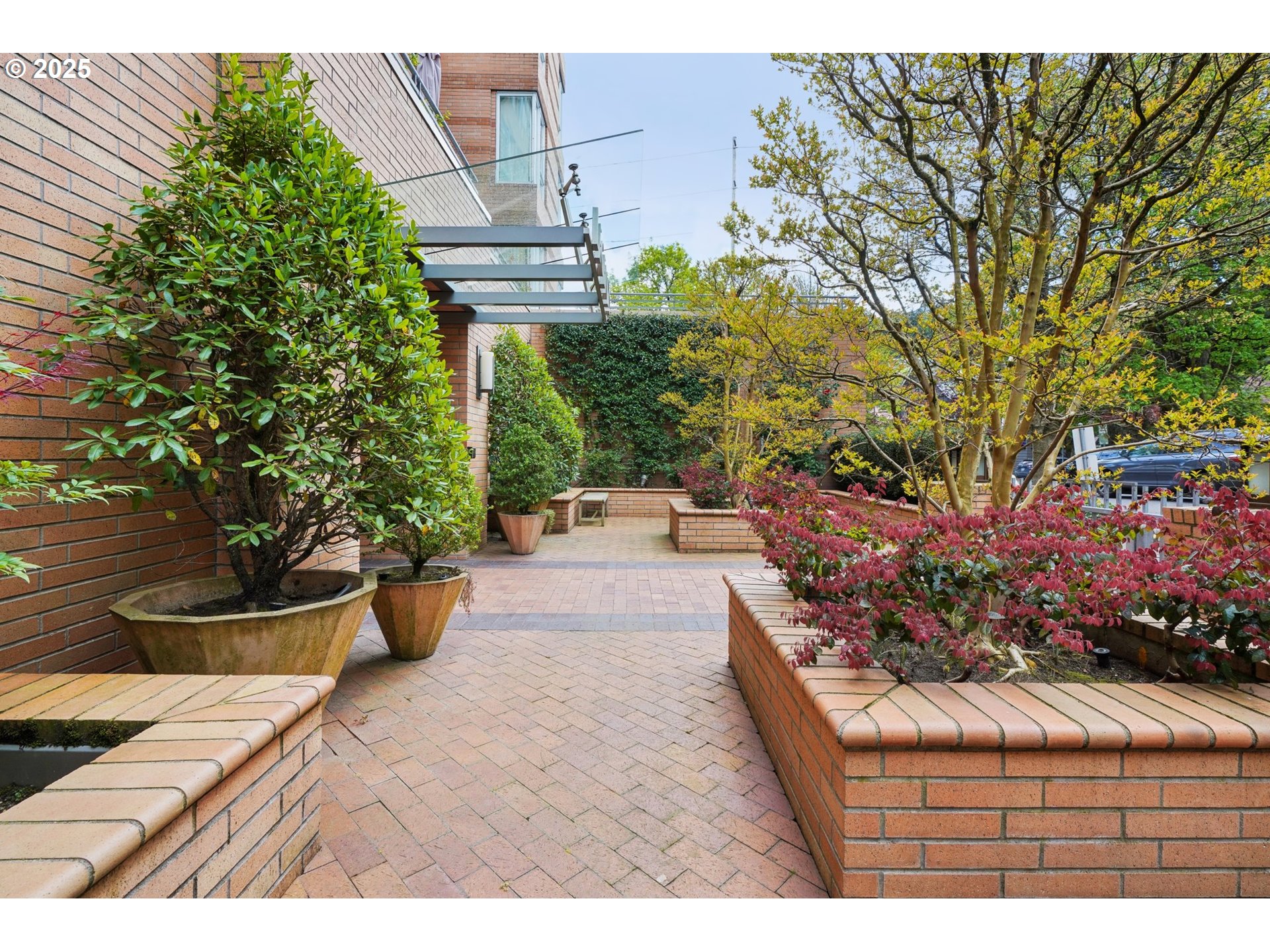 1132 Southwest 19th Avenue, Unit 512 Portland, OR 97205 - Photo 31 of 34