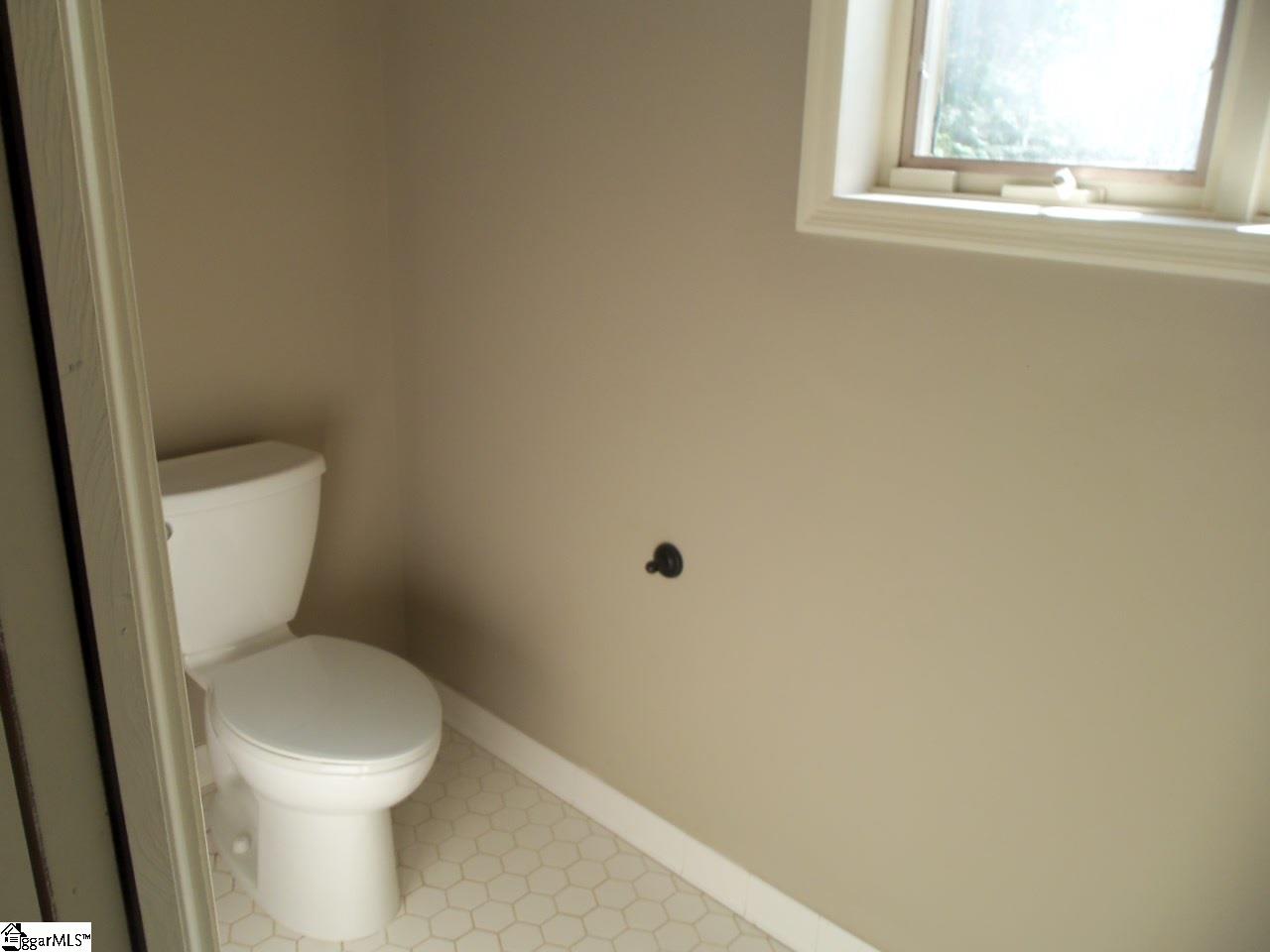 160 State Rd S-42-7481 Roebuck, SC 29376 - Photo 26 of 35 Gallery Image 26