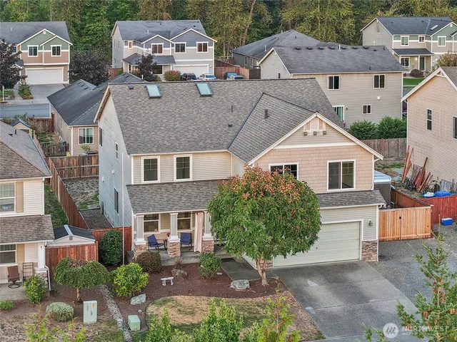 $639,999 | 1324 Hansberry Avenue Northeast, Orting, WA 98360