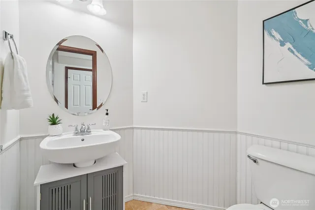 $639,999 | 1324 Hansberry Avenue Northeast, Orting, WA 98360