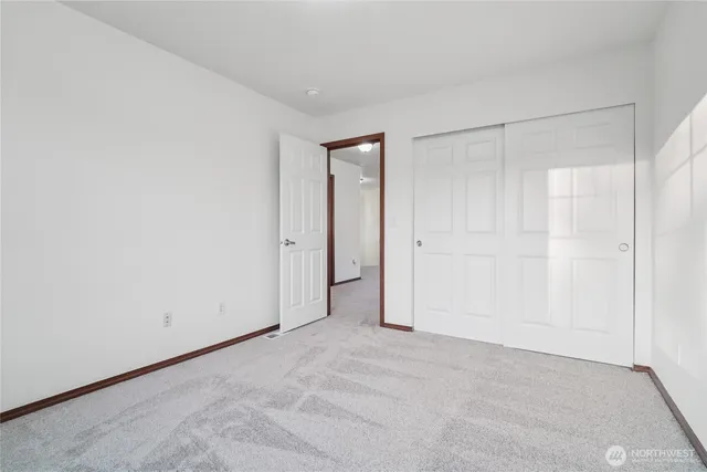 $639,999 | 1324 Hansberry Avenue Northeast, Orting, WA 98360