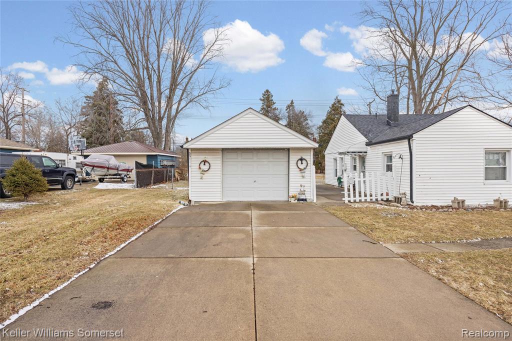 32694 Ruehle Avenue Warren, MI 48093 - Photo 30 of 33